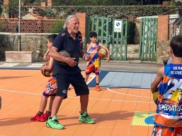 Dal minibasket al basket: un’opera indispensabile per appassionati e docenti