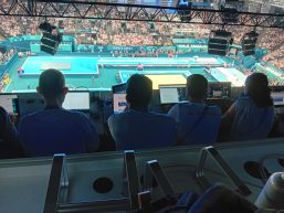 Le ragazze azzurre regalano emozioni olimpiche ma sono invisibili dalla tribuna stampa